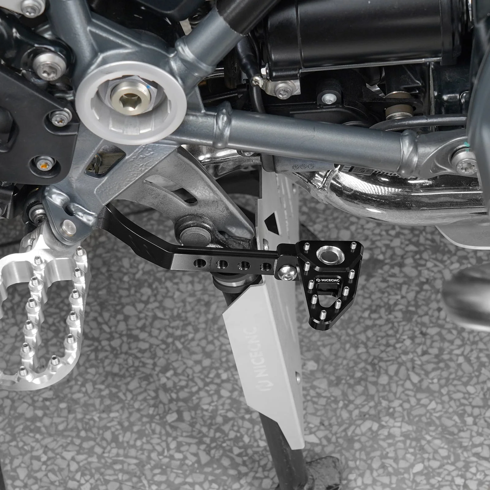 Adjustable Rear Brake Lever Pedal For BMW R1200GS R1250GS - Image 2