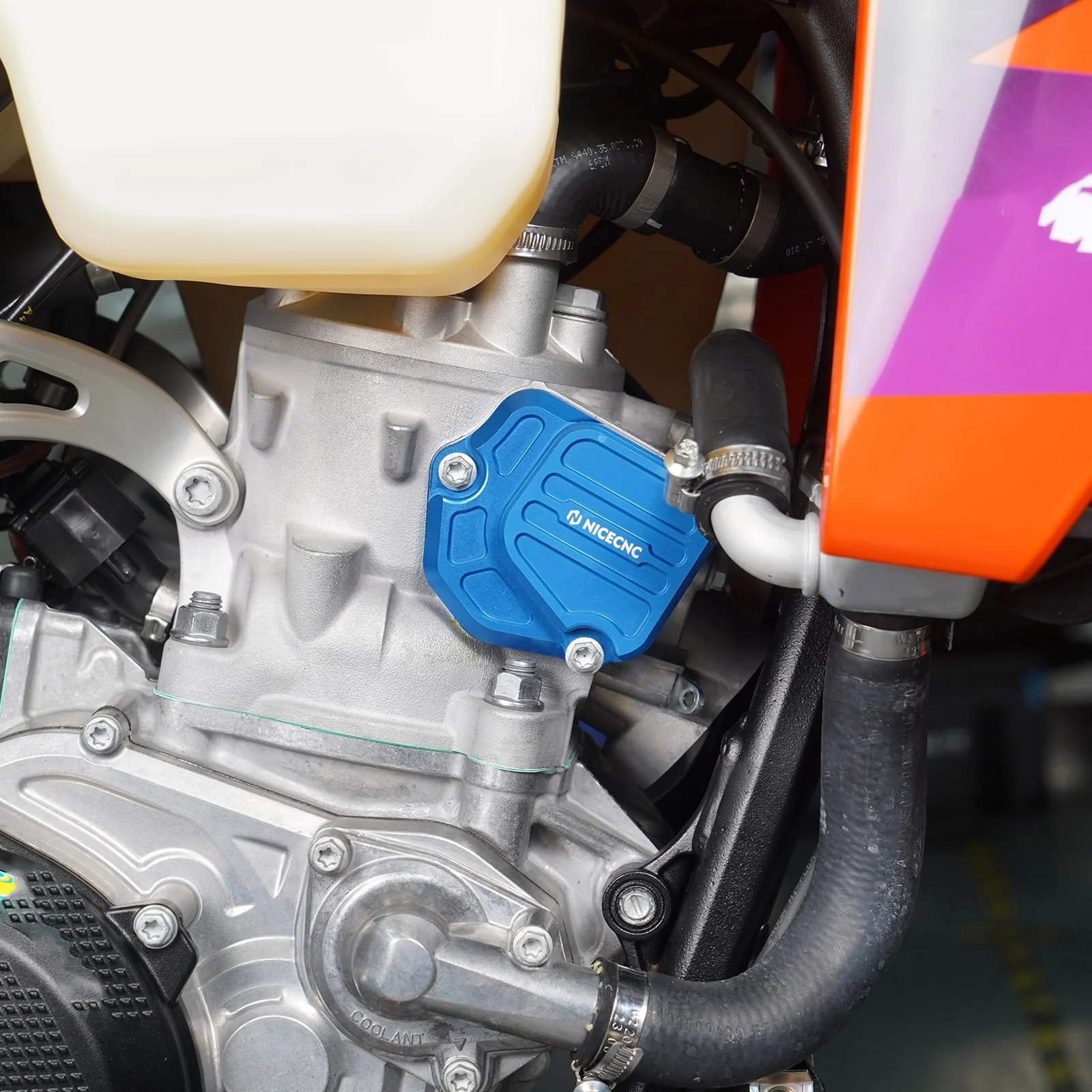 Aluminum Right Power Valve Cover Guard For KTM Husqvarna 2-Stroke GasGas - Image 4