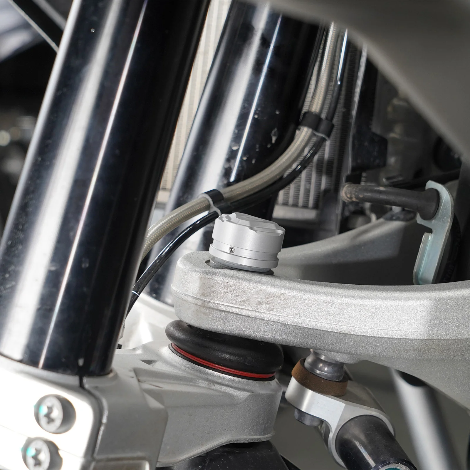 Front Suspension Linkage Joint Cover For BMW R1250GS / Adventure 2019-2024 - Image 5