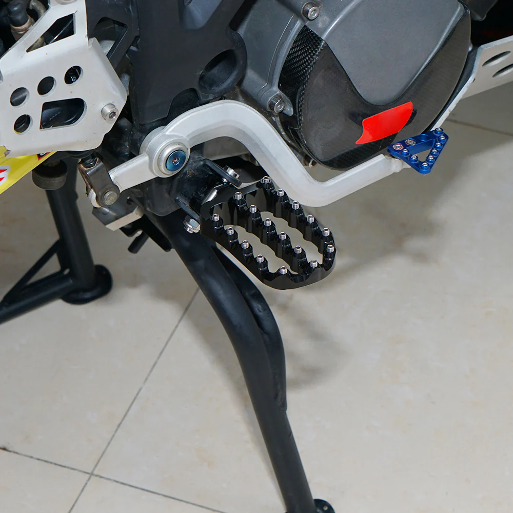 Forged Wide Foot Pegs Footrest Pedals For Gas Gas 700 ES SM 2022-2025 - Image 2