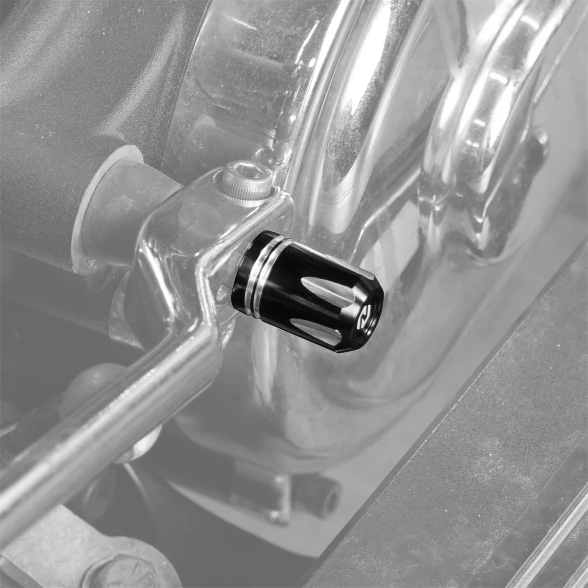 Heel Toe Shifter Shaft Cover For Harley Road King Street Glide Ultra Limited - Image 4
