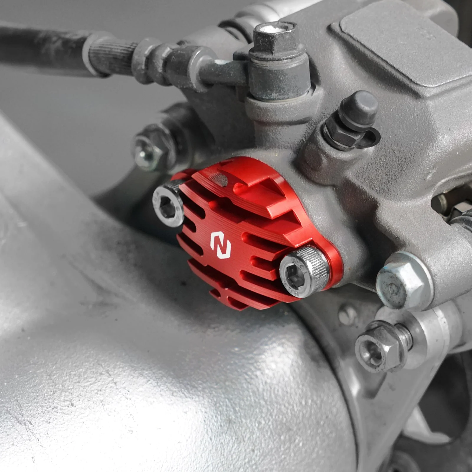 Parking Brake Caliper Block Off Plate For Honda TRX 450 R / ER 300EX 400EX - Image 8