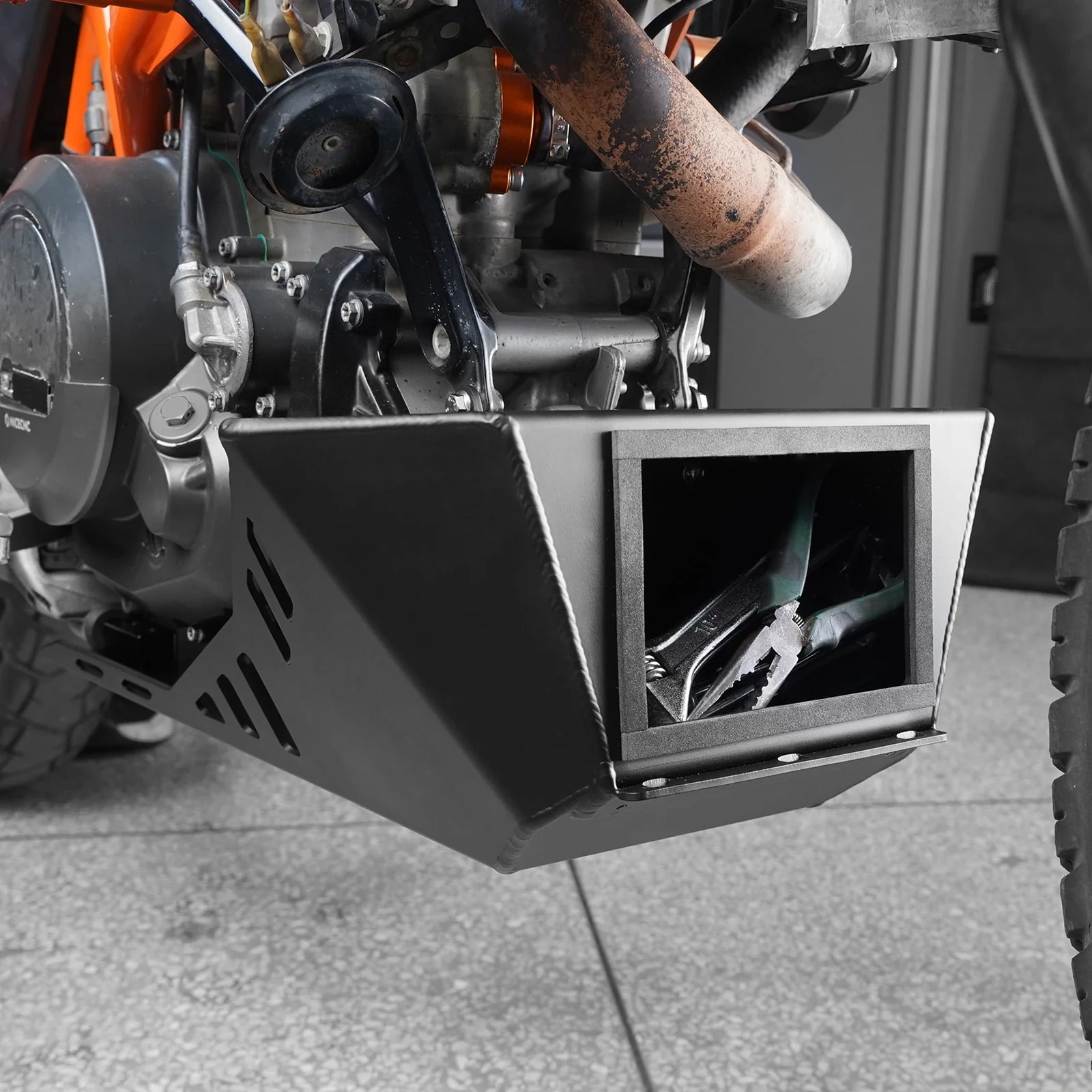Skid Plate Engine Guard w/Built-in Toolbox For GasGas SM ES 700 2022-2025 - Image 3