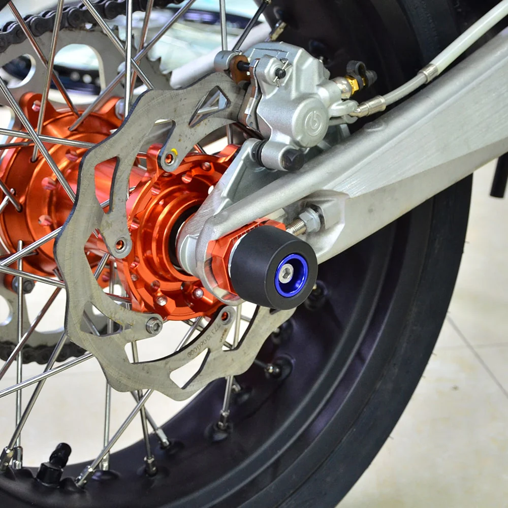 Rear Wheel Axle Sliders Crash Pad Protector for KTM Husqvarna - Image 3
