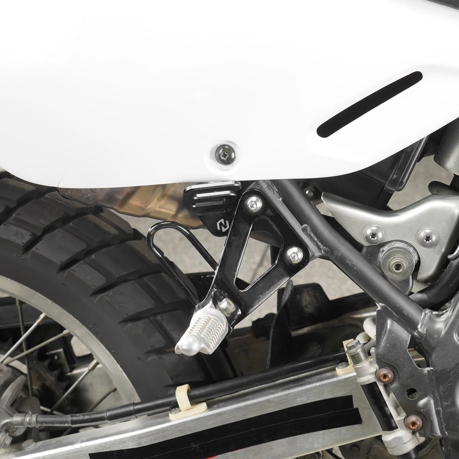 Tie Down Brackets Side Luggage Rack Holders For Suzuki DR650 S / SE 1996-2025 - Image 20
